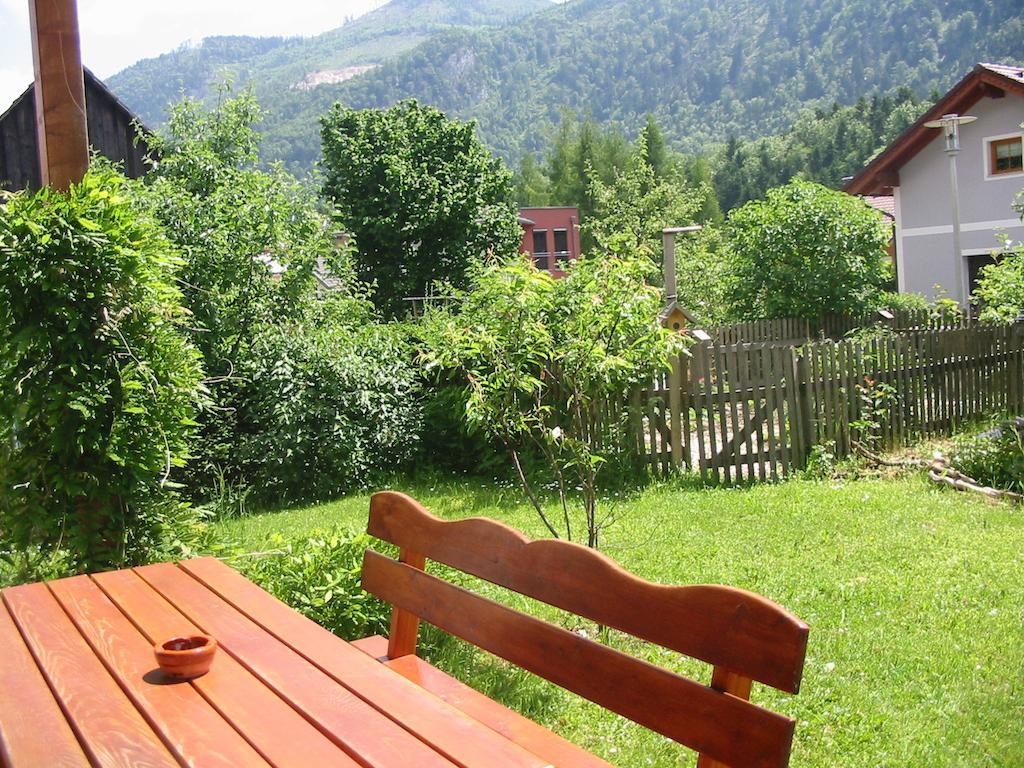 Ferienwohnung Am Pflanzgarten Ebensee Exterior photo