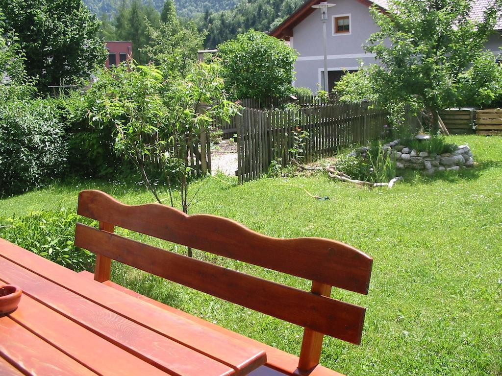 Ferienwohnung Am Pflanzgarten Ebensee Exterior photo